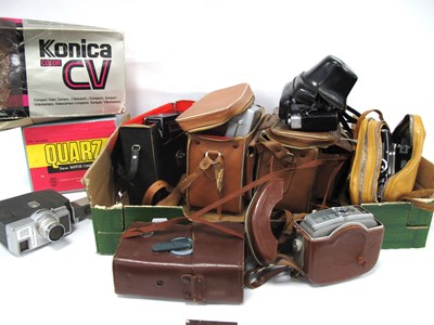 Lot 1204 - Cine cameras to include Yashica super-8 30,...