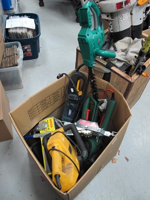 Lot 1099 - Powercraft Angle Grinder, B&D alligator, Bosch...