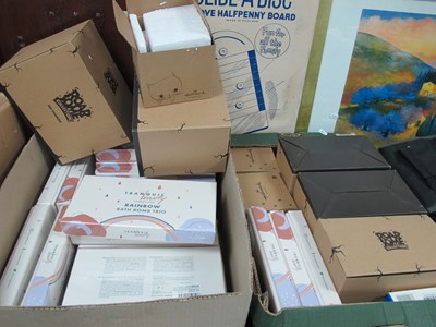 Lot 1143 - Roar Some Collection Figures (x 5), Halmark...