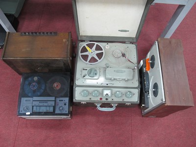 Lot 1551 - Vintage Wooden Cased Osram “Music 4 Magnet”...