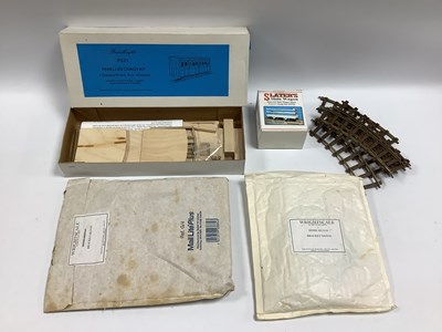 Lot 586 - A Collection of 16mm Narrow Gauge items,...
