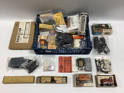 Lot 612 - A Collection of '00' Gauge (4mm scale) Rolling...