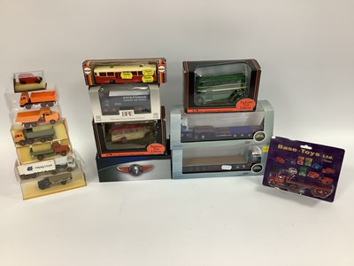 Lot 771 - Fifteen 1:76 & 1:87 Scale Diecast, Plastic...
