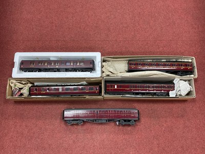 Lot 510 - Five 'O' Gauge/7mm Kit Built L.M.S Maroon...