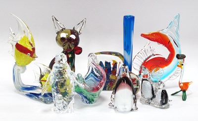 Lot 1211 - Ten Assorted Decorative Art Glass Figurines,...