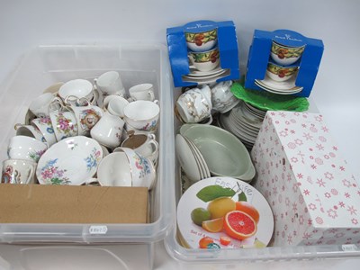 Lot 1056 - Ceramics, including boxed Royal Doulton...