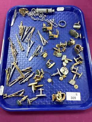 Lot 309 - A Collection of Gent's Jewellery and Other...