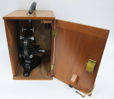 Lot 1535 - Beck London Model No.29 Laboratory Microscope,...