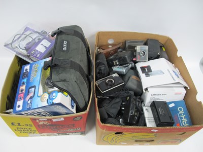 Lot 1067 - Cameras, including a quantity of vintage...