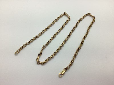 Lot 147 - A 9ct Gold Fancy Twist Link Chain,...