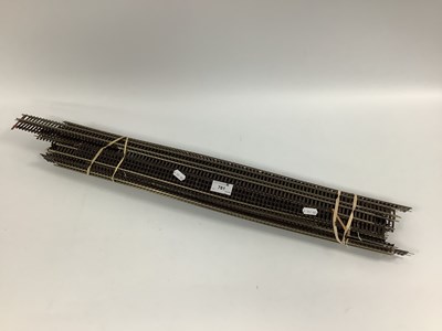 Lot 781 - Approximately twenty lengths of 00 gauge flexi-...