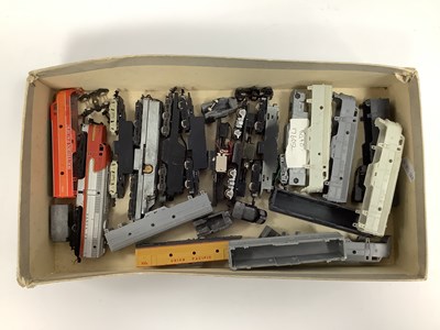 Lot 922 - Approximately Six 'N' Gauge American Diesel...