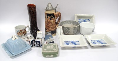Lot 1278 - Wedgwood Jasper Trinket Box and Lighter,...