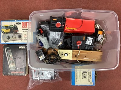 Lot 427 - A Quantity of Model Railway Control...
