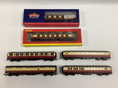 Lot 608 - Six 00 gauge coaches in early BR red and cream...