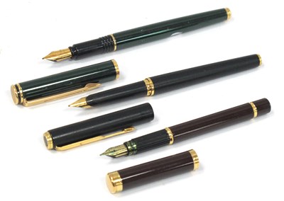 Lot 1399 - Waterman Small Fountain Pen with 18K Gold Nib,...