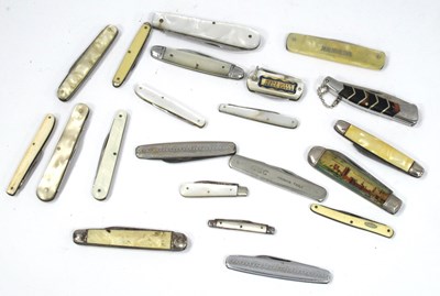 Lot 1388 - Richards, Sheffield Pen Knives, silver...