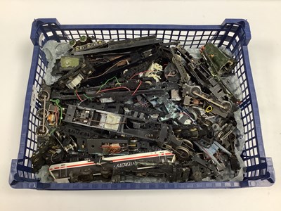 Lot 626 - Approximately Fifteen '00' Gauge Locomotive...