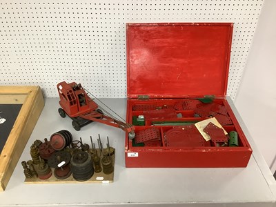 Lot 318 - A Quantity of Predominantly Red and Green...