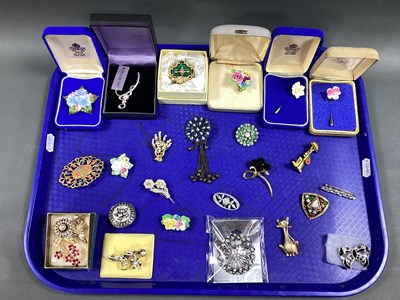 Lot 331 - A Collection of Assorted Brooches and Pins, to...