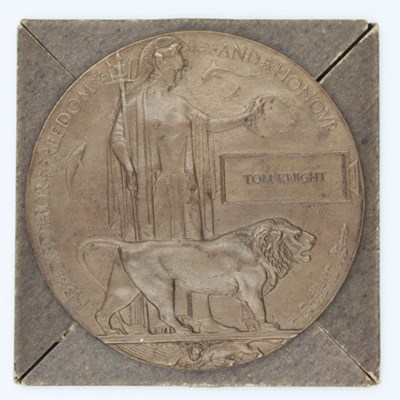 Lot 686 - WWI Death Penny Memorial Plaque to Tom Knight,...
