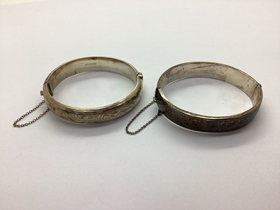 Lot 249 - A Hallmarked Silver Hollow Hinged Bangle, of...