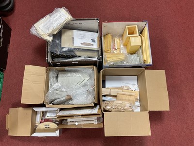 Lot 511 - A Quantity of Large Scale Cast Resin etc Kits,...
