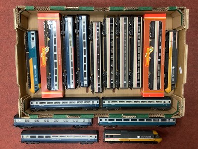 Lot 457 - A collection of 00 gauge InterCity 125 High...