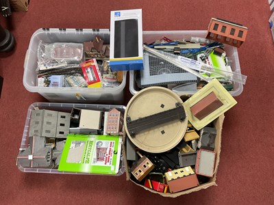 Lot 548 - Four containers of the contents of a model...