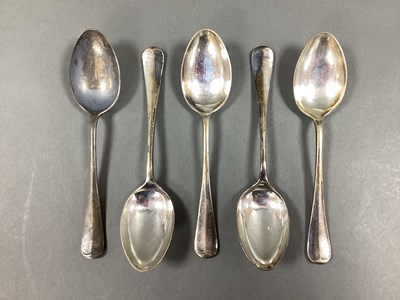 Lot 7 - A Set of Five Hallmarked Silver Dessert Spoons,...