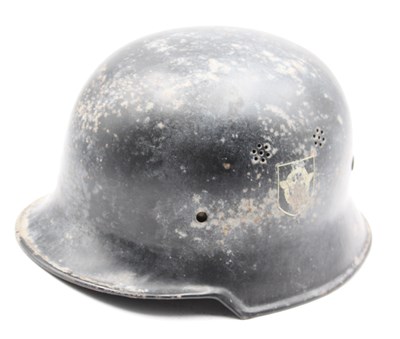 Lot 489 - WWII German Third Reich M34 Helmet, single...