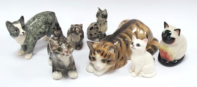 Lot 1311 - Winstanley Kitten, 10.5cm high. Beswick Dave,...