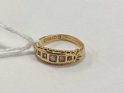 Lot 91 - An 18ct Gold Ornate Five Stone Ring, claw set...