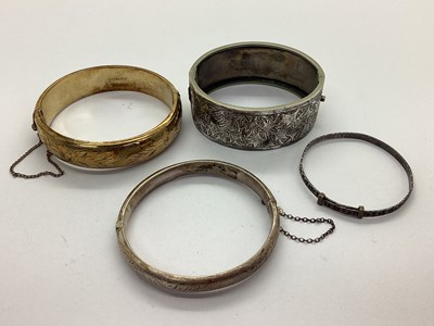 Lot 271 - A Hallmarked Silver Gilt Coloured Hinged...