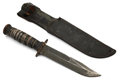 Lot 428 - WWII American MK2 Camillus fighting Knife and...