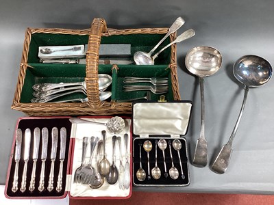 Lot 78 - A Cased Set of Six Hallmarked Silver Handled...