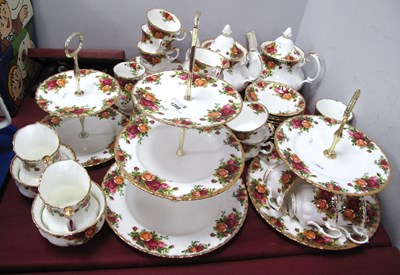 Lot 1288 - Royal Albert “Old Country Roses” pattern tea...