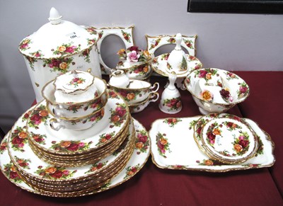 Lot 1294 - Royal Albert “Old Country Roses” pattern...