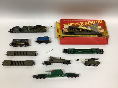 Lot 523 - A Quantity of Triang and Hornby...