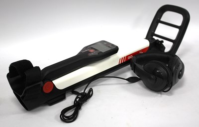 Lot 1429 - Minelab "Go-Find 20" Metal Detector with bag,...