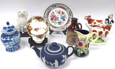 Lot 1324 - Ceramics, including Royal Albert “Old Country...