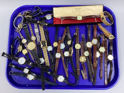 Lot 75 - A Collection of Assorted Vintage Ladies...