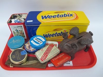 Lot 1508 - Metalware, including a cast iron flying piggy...
