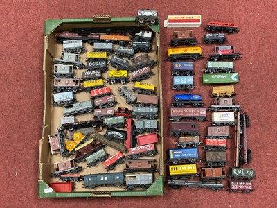 Lot 67 - Approximately Seventy Five OO Gauge Wagons,...