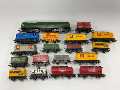 Lot 270 - A Triang Hornby OO Gauge Class 47 Diesel...
