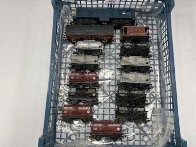 Lot 264 - A Lima 00 gauge Class 20 diesel locomotive in...