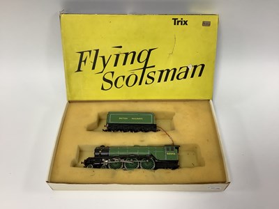 Lot 121 - A boxed Trix OO A3 class 4-6-2 as "60046...