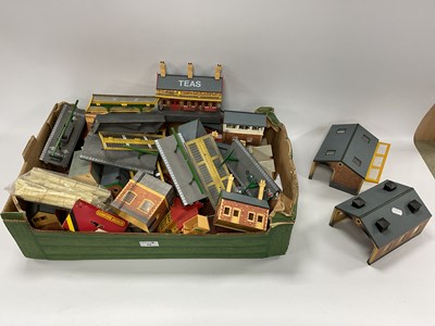 Lot 72 - A Quantity of predominantly Hornby OO Gauge...