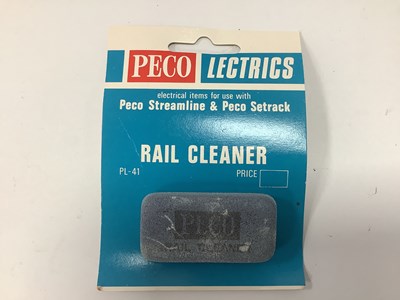 Lot 223 - Auctioneers Challenge: A Peco Lectrics PL-41...