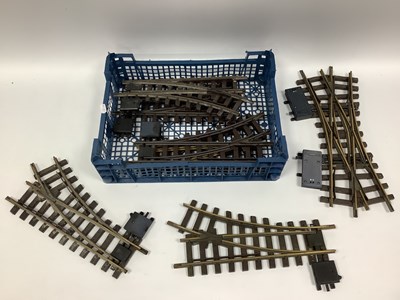 Lot 460 - Six LGB small radius points (600mm), and a...